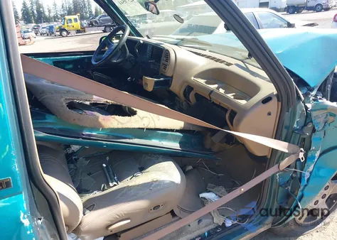 1995 Chevrolet Tahoe K1500 from USA, damaged, VIN 1GNEK18K9SJ313628